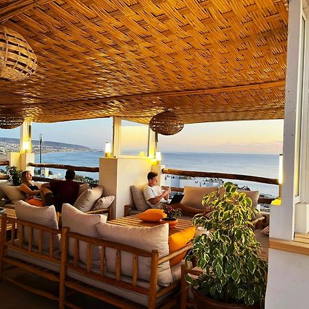 Bigblue Surf Hostel & Coworking Space - Taghazout (Adults Only) Azazoul エクステリア 写真