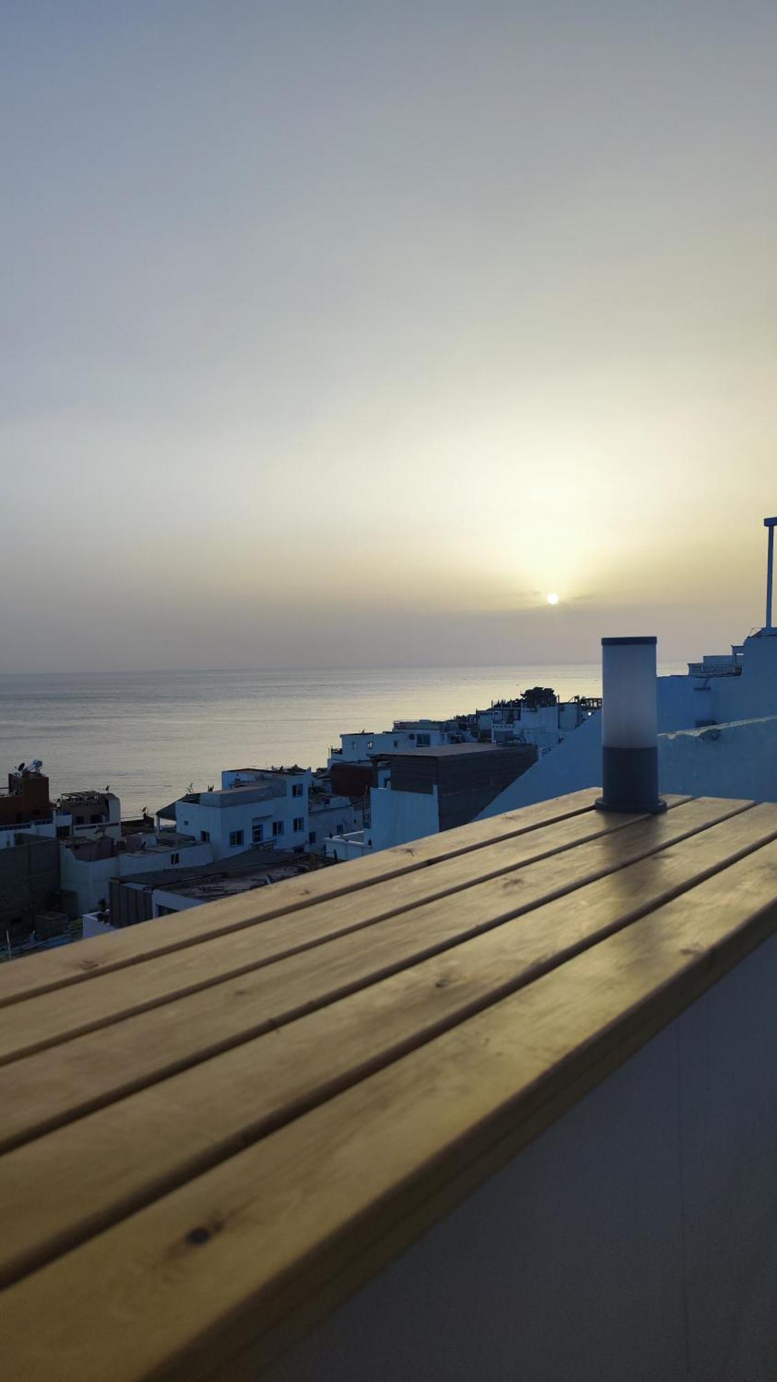 Bigblue Surf Hostel & Coworking Space - Taghazout (Adults Only) Azazoul エクステリア 写真