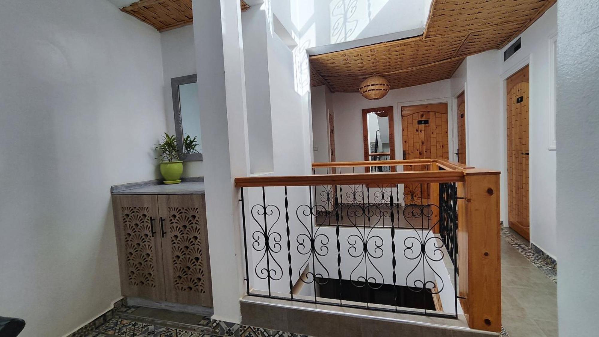 Bigblue Surf Hostel & Coworking Space - Taghazout (Adults Only) Azazoul エクステリア 写真