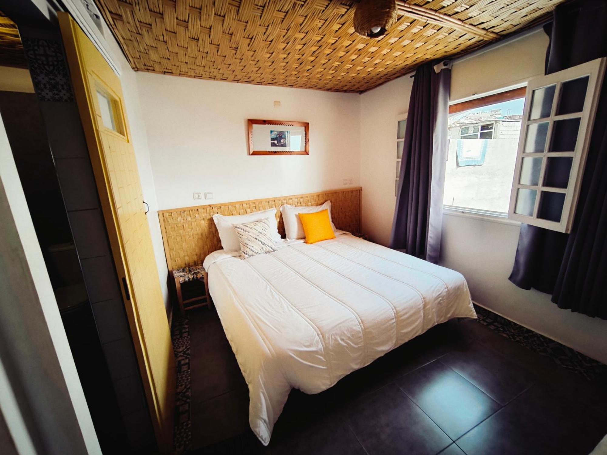 Bigblue Surf Hostel & Coworking Space - Taghazout (Adults Only) Azazoul エクステリア 写真