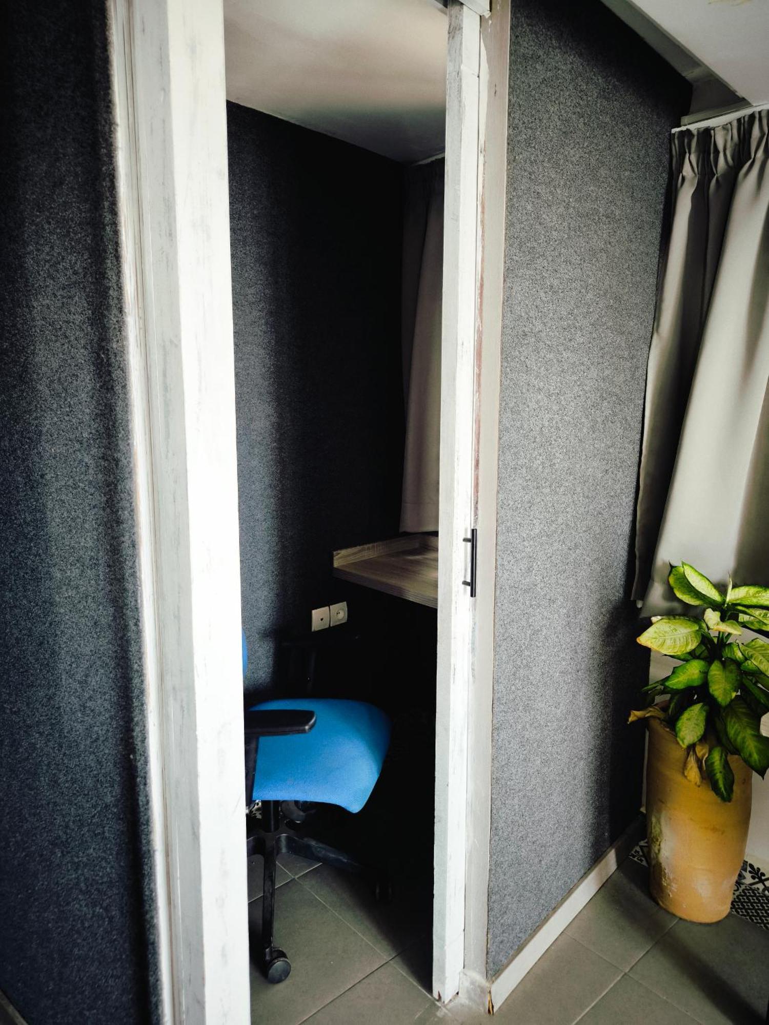 Bigblue Surf Hostel & Coworking Space - Taghazout (Adults Only) Azazoul エクステリア 写真