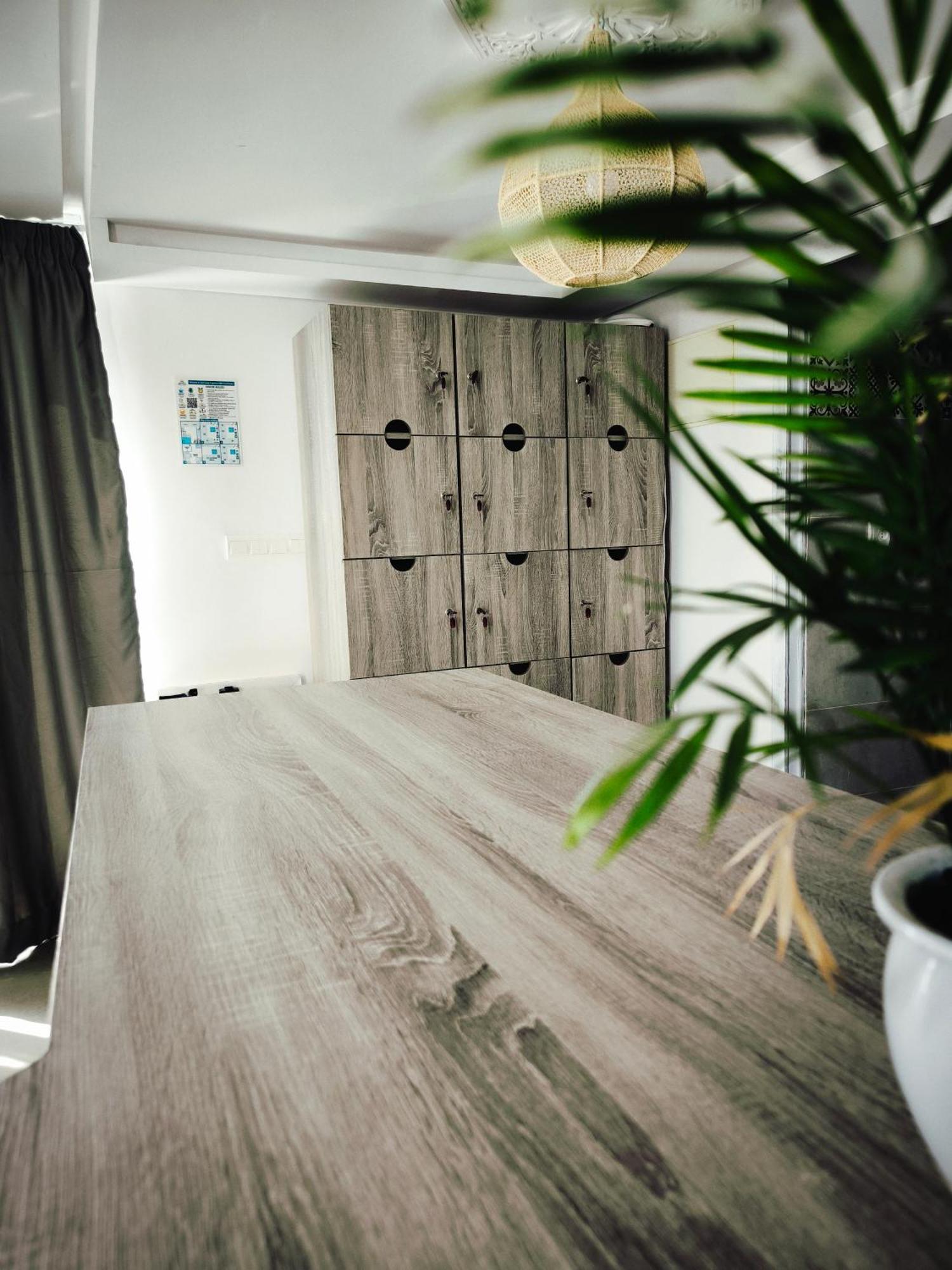 Bigblue Surf Hostel & Coworking Space - Taghazout (Adults Only) Azazoul エクステリア 写真