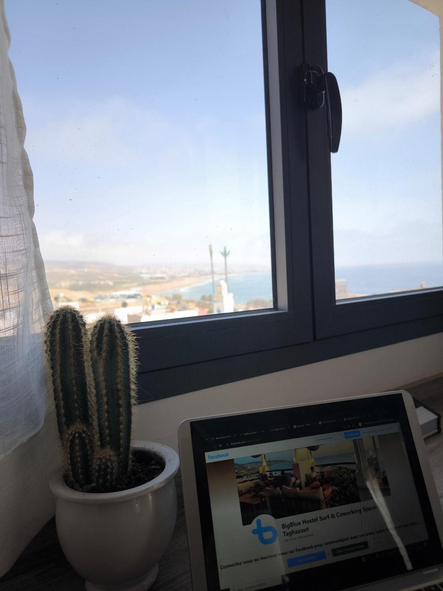 Bigblue Surf Hostel & Coworking Space - Taghazout (Adults Only) Azazoul エクステリア 写真